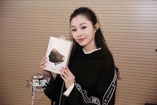 娱乐吃瓜酱服饰监察员,揭秘娱乐圈时尚潮流背后的秘密